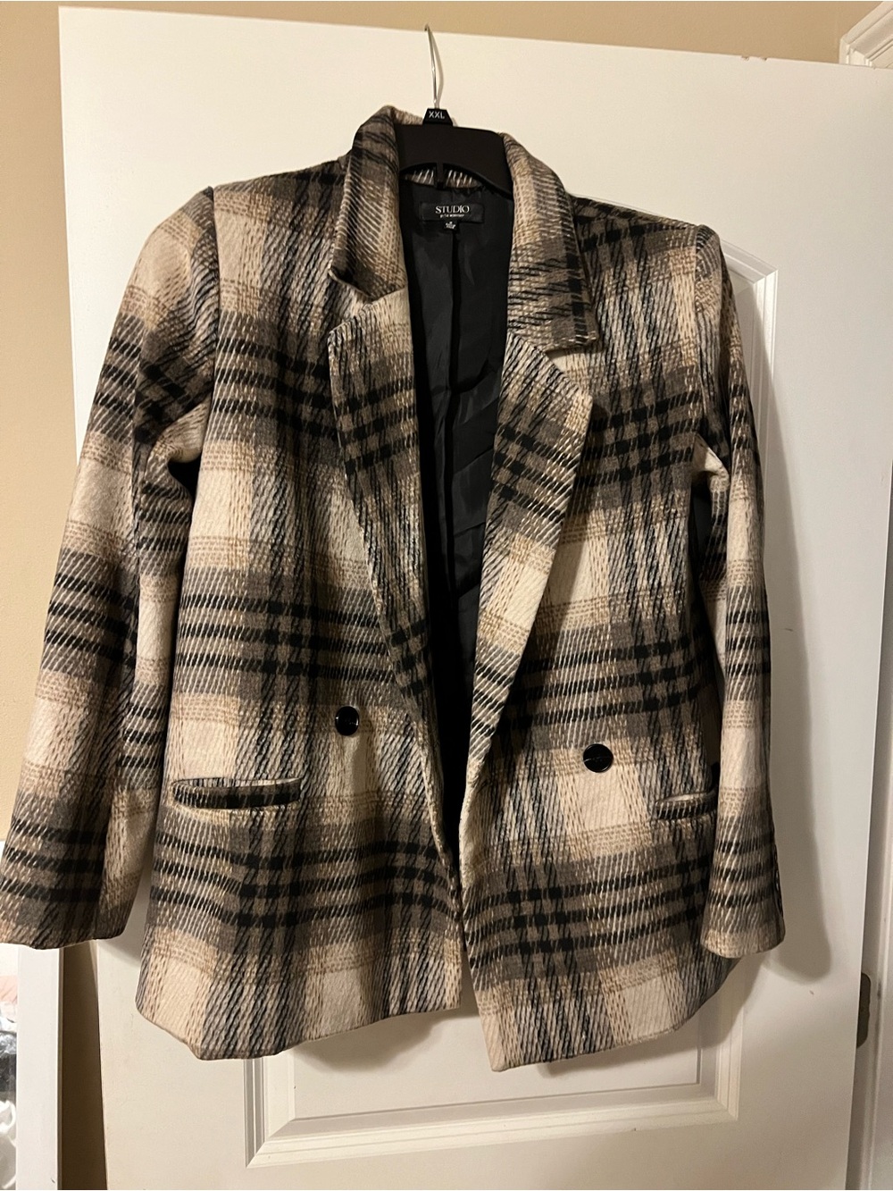 Plaid Double-Breasted Wool-Blend Blazer Jacket in Beige & Black